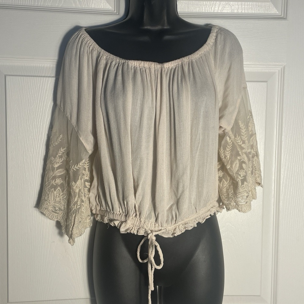 True Destiny Shirt Women L Pale Pink Lace Trim Whimsical Coquette Blouse Boho